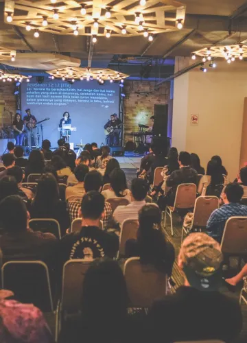 Slideshow Sunday Service muda 20180107 dscf5055